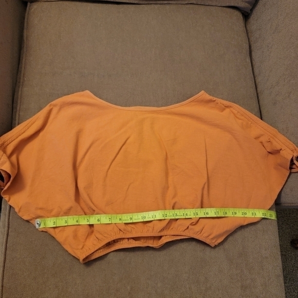 Cropped Top And Flared Skirt Set Size M - Picture 9 of 12